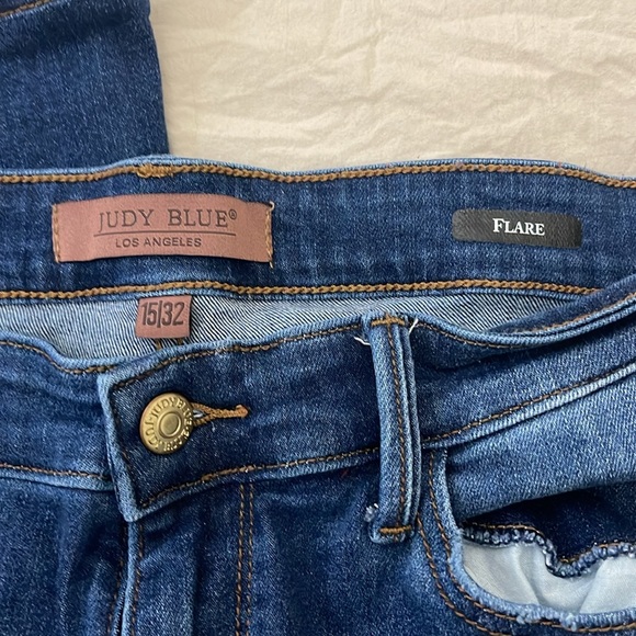 Like new ๐ flare jeans - Picture 5 of 5